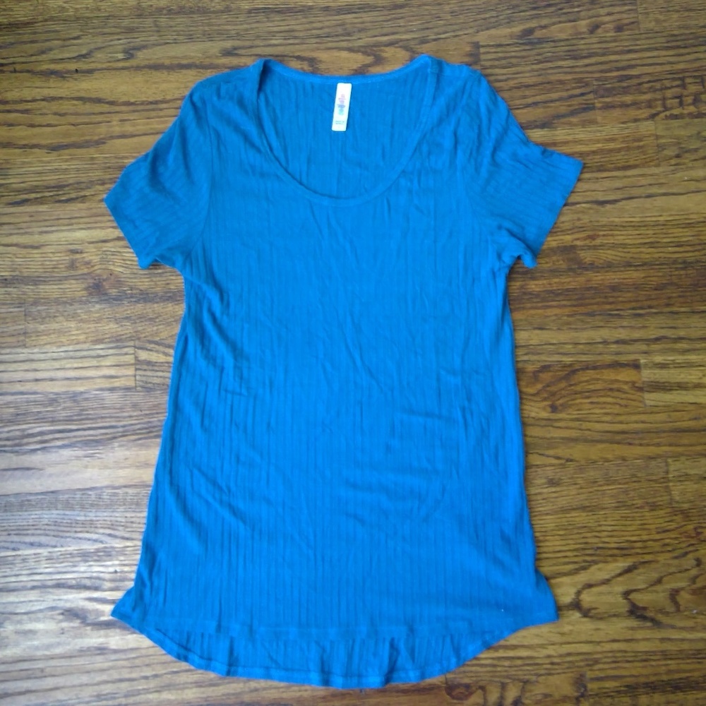 LulaRoe Classic T RIbbed Sea Blue Size Large